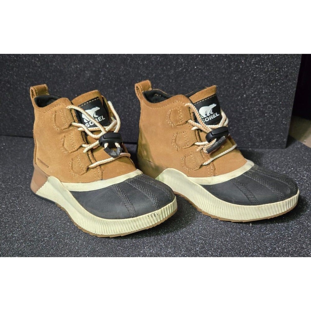 Kids' Out N About IV Waterproof Winter Boot Brown Black Youth Size 1